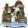 Disney Christmas Pin - Gingerbread House 2011 - Grand Floridan