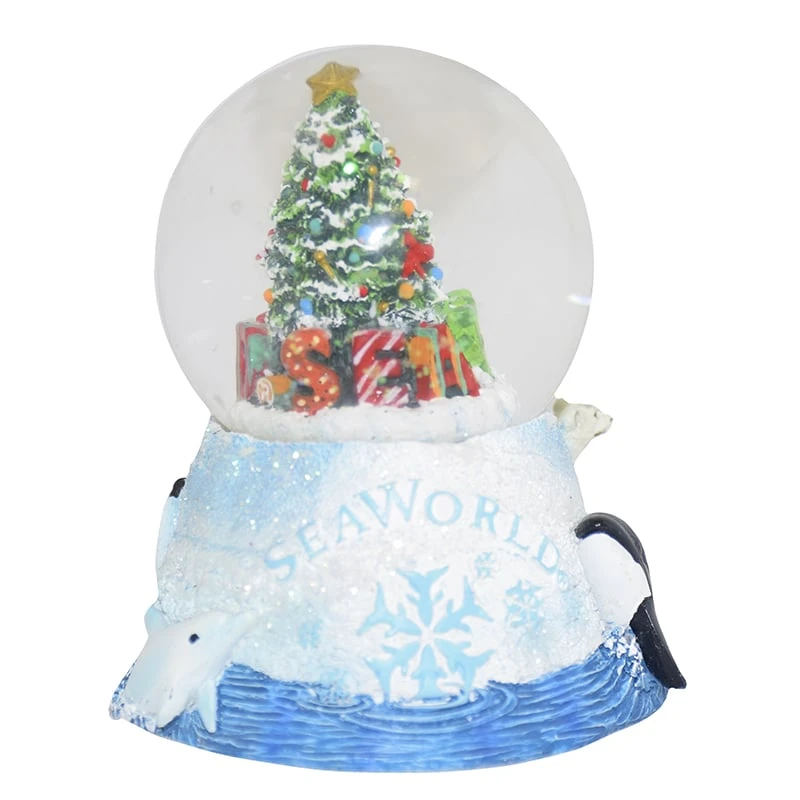 SeaWorld Snowglobe - Christmas Magic 1 SeaWorld Snowglobe - Christmas Magic