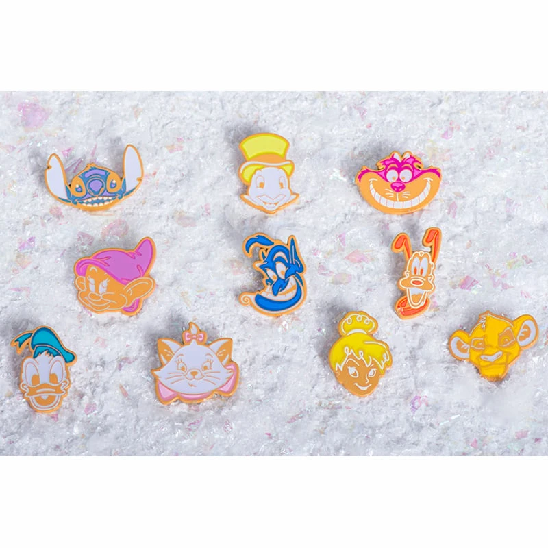 Disney Mystery Pin Box - Mickey's Very Merry Christmas Party - Character Sugar Cookies 4 Disney Mystery Pin Box - Mickey's Very Merry Christmas Party - Character Sugar Cookies - Image 4